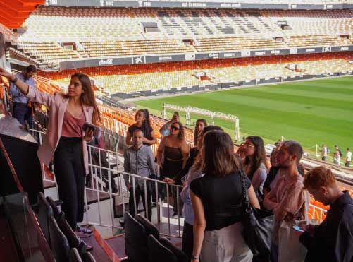 Visita en el estadio del Valencia.